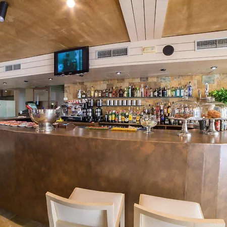 Hotel Acinipo 4*