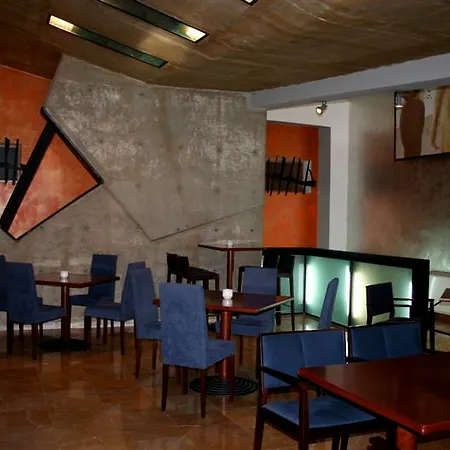 Hotel Acinipo 4*