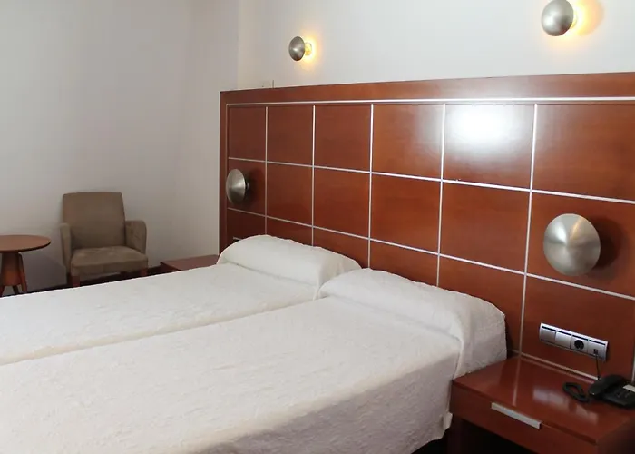 Acinipo Otel 4*